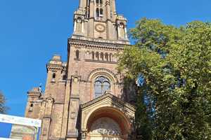 Direkt an der Zionskirche, helle, ruhige 2 Zimmerwohnung mit Balkon – Berlin – Vorschaubild 1
