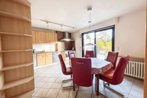 Ein Zuhause, zwei Optionen: 6-Zimmer-Wohnung mit XXL Terrasse, inkl 3 Garagen & Teilungspotenzial – Die vollständige Adresse der Immobilie erhältst du vom Anbieter., 47058 Duissern, Duisburg – Vorschaubild 3