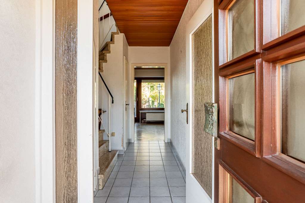 Immobilie in Ritterhude - Ritterhude: Großzügiges Reihenendhaus mit Garten+Garage - Bild 2