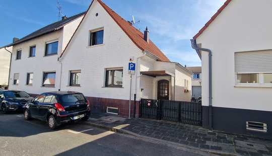 Bild von 1A Kapitalanlage! 2 zum Preis von 1 ! Zweifamilienhaus im Herzen von Sprendlingen