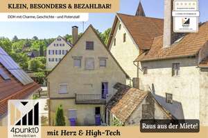 Bezahlbares Eigenheim – DHH mit Balkon, kleinem Hof, Charme & Potenzial – Die vollständige Adresse der Immobilie erhältst du vom Anbieter., 86751 Mönchsdeggingen – Vorschaubild 1