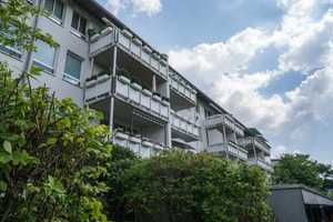 Modern, großer Balkon, hervorragende Wärmedämmung, absolut ruhig – Oheriedentrift 28, 30539 Hannover – Vorschaubild 3