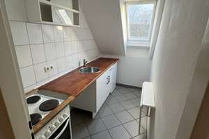 Gemütliche Dachgeschosswohnung in ruhiger Lage – Mühlenkamp 45, 40229 Eller, Düsseldorf – Vorschaubild 3