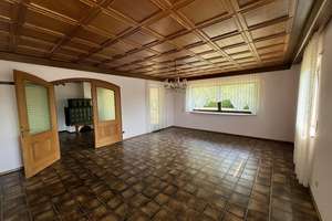 Großzügiger Bungalow mit Traumgrundstück, Dreifachgarage in Markt Eichendorf - provisionsfrei – Die vollständige Adresse der Immobilie erhältst du vom Anbieter., 94428 Eichendorf – Vorschaubild 12