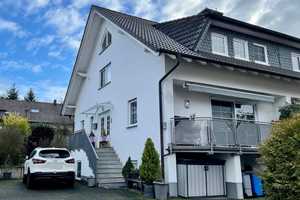 Neuwertige Doppelhaushälfte mit 3,5 Zimmern in Gelnhausen – Main-Kinzig-Kreis – Vorschaubild 1