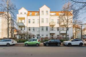 Karlshorst | Großzügig geschnitte 2-Zimmer-Altbauwohnung mit Balkon – Die vollständige Adresse der Immobilie erhältst du vom Anbieter., 10318 Karlshorst, Berlin – Vorschaubild 13