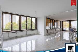 Exklusives Penthouse in Rheinnähe – viel Platz und Komfort für Wohngemeinschaften