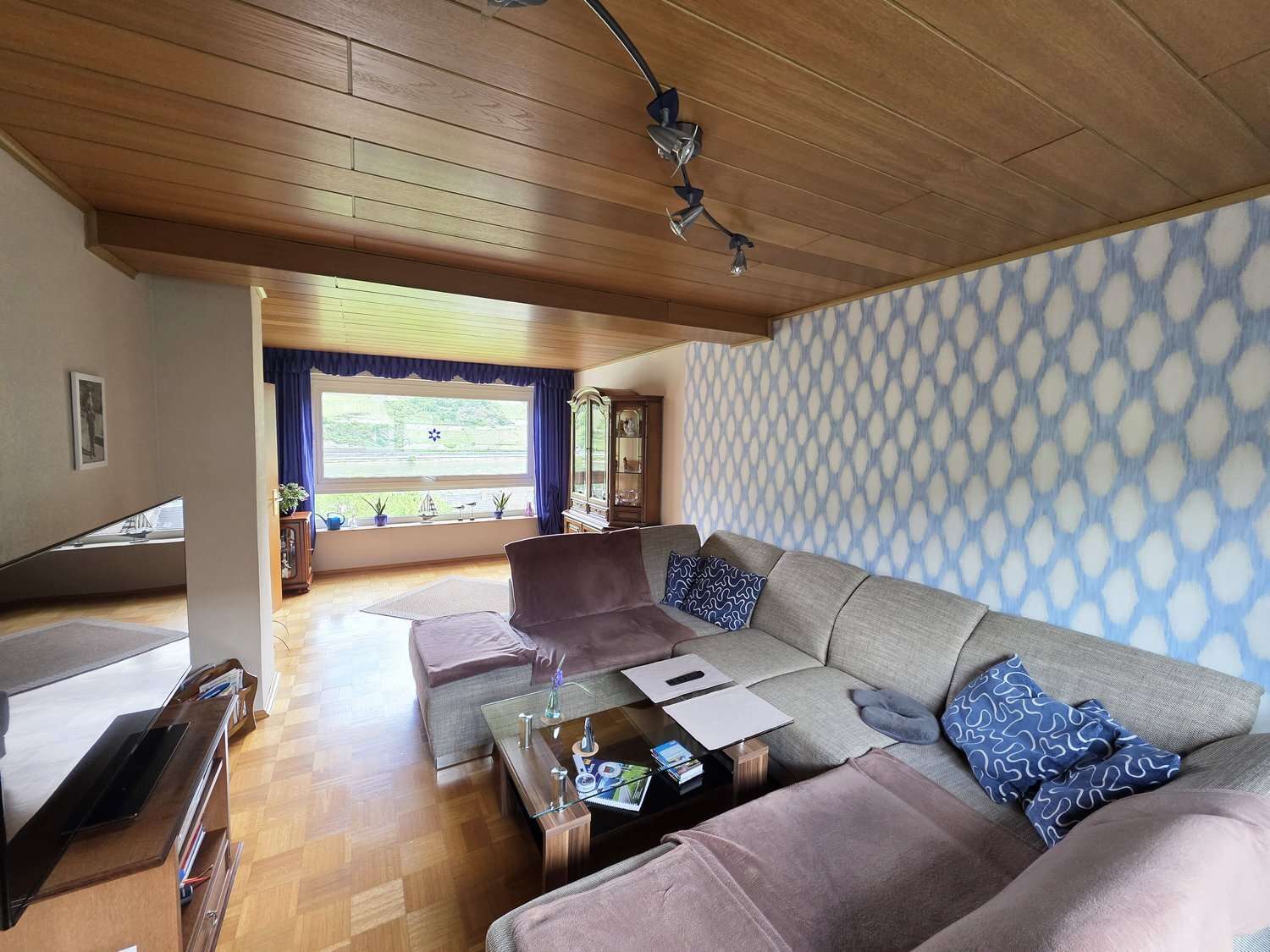 Immobilie in Trechtingshausen - Trechtingshausen - Einfamilienhaus auf großem Grundstück mit Rheinblick! - Bild 8