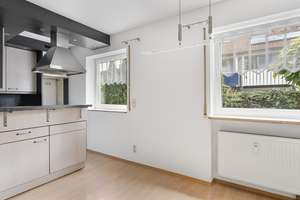 Souterrain-Maisonette-Wohnung mit großem Garten, schöner Terrasse und Carport in zentraler Lage – Dominikus-Schneider-Straße 1A, 85053 Südost, Ingolstadt – Vorschaubild 7