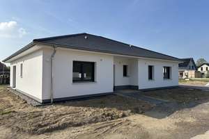 Neues Einfamilienhaus (Erstbezug) mit 4 Zimmern in Auhagen – Die vollständige Adresse der Immobilie erhältst du vom Anbieter., 31553 Auhagen – Vorschaubild 1