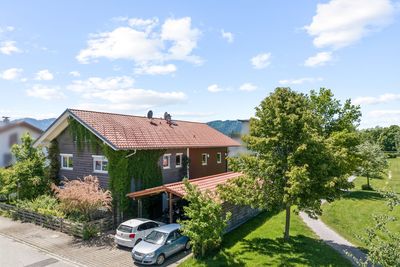 Wohngesundes Öko-Holzhaus von BAUFRITZ in ruhiger Bad Tölzer Lage