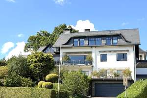 / Wohnen mit Panorama-Seeblick: Exklusives Einfamilienhaus mit Gartenwohnung am Sorpesee – Die vollständige Adresse der Immobilie erhältst du vom Anbieter., 59846 Sundern (Sauerland) – Vorschaubild 3