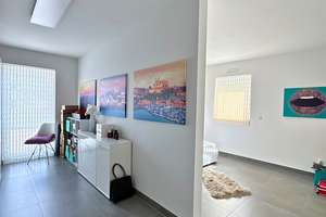Neuwertiges luxuriöses + energieeffizientes Penthouse mit EBK + 2 TG-Stellplätzen – 66129 Bübingen, Saarbrücken – Vorschaubild 7