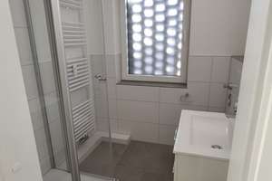 Frisch modernisierte 3-Zim.-Wohnung im 2. OG mit Dusche/Balkon in Düsseldorf-Garath – Paul-Bonatz-Straße 17, 40595 Garath, Düsseldorf – Vorschaubild 8