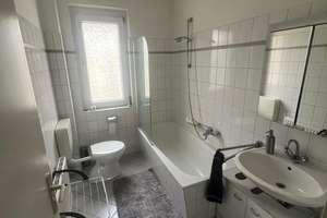 Helle 2-Zimmer-Wohnung im 2. OG mit Balkon in Köln-Lindenthal – Die vollständige Adresse der Immobilie erhältst du vom Anbieter., 50931 Lindenthal (Ortsteil), Köln – Vorschaubild 3