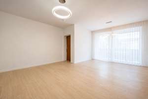 Gepflegte Erdgeschosswohnung mit Balkon in gefragter Lage von Essen-Kettwig – Die vollständige Adresse der Immobilie erhältst du vom Anbieter., 45219 Kettwig, Essen – Vorschaubild 4