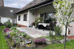 Freistehendes Zweifamilienhaus mit Doppelgarage in KS Oberzwehren – Die vollständige Adresse der Immobilie erhältst du vom Anbieter., 34132 Oberzwehren, Kassel – Vorschaubild 3