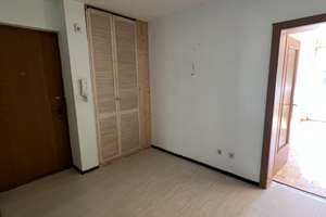 Sanierungsbedürftige 2-Zimmer-Wohnung mit Balkon und Loggia in ruhiger Lage am Dutzendteich – Schultheißallee 63, 90478 Ludwigsfeld, Nürnberg – Vorschaubild 9