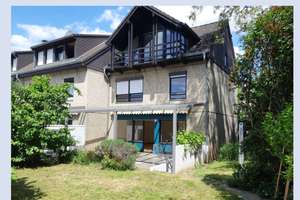 Gepflegtes Reiheneckhaus in Sankt Augustin Menden mit viel Platz, Garten und Dachstudio