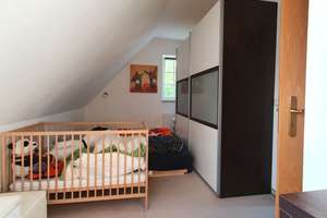 Balkon, Tageslichtbad, Parkett - Helle 3-Zimmer-Maisonette Baujahr 98 mit TG-Stellplatz u. Aufzug! – Bärengasse a.A., 7747 Lobeda-Altstadt, Jena – Vorschaubild 18