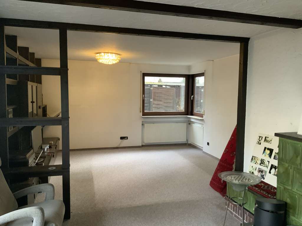 Immobilie in Wernau (Neckar) - Große  1-2 Familien Doppelhaushälfte mit Potenzial in Wernau (Neckar) mit 219 m² Wohnfläche - Bild 4