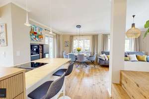 Traumwohnung mit zwei großen Dachterrassen nur 10-Gehminuten von der U- und S-Bahn entfernt – Die vollständige Adresse der Immobilie erhältst du vom Anbieter., 81825 Gartenstadt Trudering, München – Vorschaubild 11