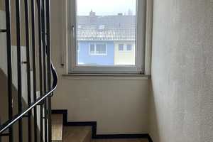 Bezugsfrei !!
Großes 3-Familienhaus (240 m²/9 Zimmer) mit Sonnengarten und Sonnenbalkon in TOP-Lage – Bonn – Vorschaubild 15