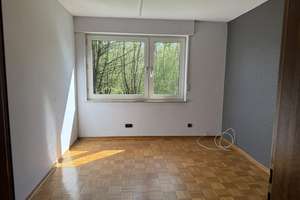 Gepflegtes Einfamilienhaus mit zwei Garagen in Höxter-Lütmarsen – Die vollständige Adresse der Immobilie erhältst du vom Anbieter., 37671 Höxter – Vorschaubild 16