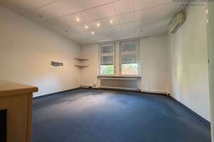 Vielseitiges Altbaujuwel: Umnutzungspotenzial für 1–3 Wohnungen – 70372 Kurpark, Stuttgart – Vorschaubild 6