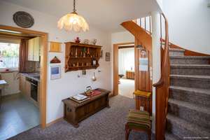360° Rundgang - Einfamilienhaus mit ebenerdiger Einliegerwohnung in Uetersen – Die vollständige Adresse der Immobilie erhältst du vom Anbieter., 25436 Uetersen – Vorschaubild 3