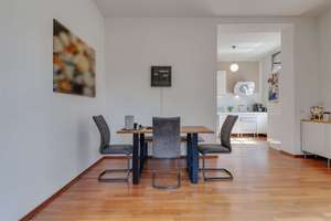 Derendorf - attraktive Altbauwohnung mit großer Terrasse und Garten in gründerzeitlicher Wohnanlage – 40476 Derendorf, Düsseldorf – Vorschaubild 5