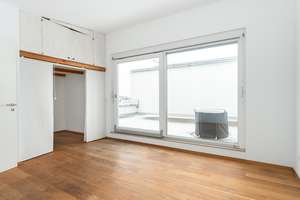 Ankommen & wohlfühlen: Modernes Reihenhaus mit Dachterrasse in beliebter Lage von Neumarkt i.d.Opf. – Die vollständige Adresse der Immobilie erhältst du vom Anbieter., 92318 Neumarkt in der Oberpfalz – Vorschaubild 10