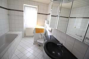 Großzügige 3 ZKB-Wohnung mit 2 Balkonen in Mannheim-Wallstadt – Die vollständige Adresse der Immobilie erhältst du vom Anbieter., 68259 Wallstadt, Mannheim – Vorschaubild 5