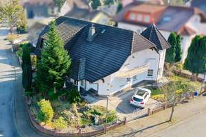 Repräsentatives 2-Familienhaus in begehrter Lage von Bad Orb – Die vollständige Adresse der Immobilie erhältst du vom Anbieter., 63619 Bad Orb – Vorschaubild 1