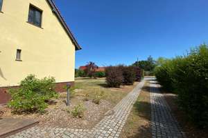 Traumlage im Grünen am Baggersee/ Einfamilienhaus mit Vollkeller im Bestzustand – Die vollständige Adresse der Immobilie erhältst du vom Anbieter., 14929 Treuenbrietzen – Vorschaubild 4