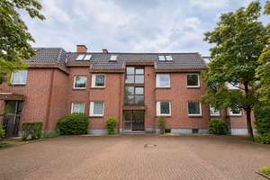 Gut geschnittene und bezugsfreie 2-Zimmer-Dachgeschossswohnung mit Balkon in Oldenburg/Eversten – Die vollständige Adresse der Immobilie erhältst du vom Anbieter., 26131 Eversten, Oldenburg (Oldenburg) – Vorschaubild 17