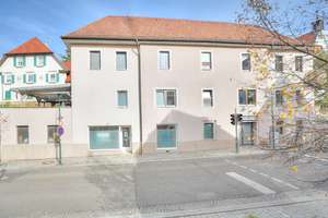 Historischer Charme trifft moderne Rendite – Ihr Investment mitten in Weinsberg – Die vollständige Adresse der Immobilie erhältst du vom Anbieter., 74189 Weinsberg – Vorschaubild 3