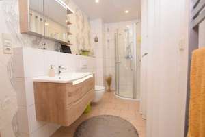 Top gepflegtes, schönes Einfamilienhaus mit Kamin, 2 Bädern + moderner Einbauküche... – Die vollständige Adresse der Immobilie erhältst du vom Anbieter., 38259 Salzgitter-Bad, Salzgitter – Vorschaubild 13