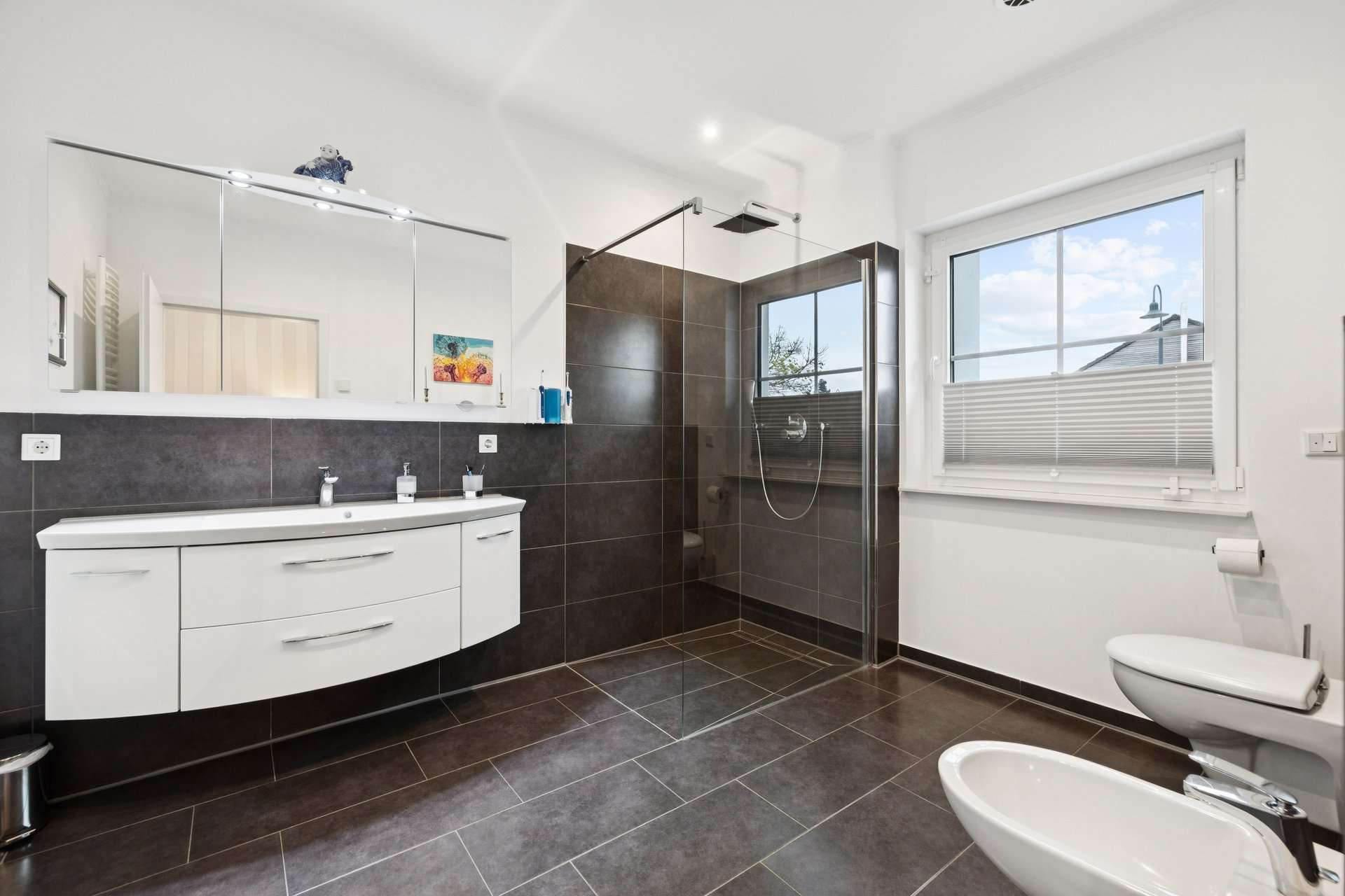 Immobilie in Hasselberg - Ankommen, Aufatmen, Wohlfühlen – hochwertiger Bungalow in Ostseenähe - Bild 5