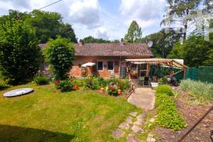 Idylle pur in Trier: Gepflegtes Backsteinhaus mit großem Garten – Die vollständige Adresse der Immobilie erhältst du vom Anbieter., 54296 Feyen/Weismark, Trier – Vorschaubild 3