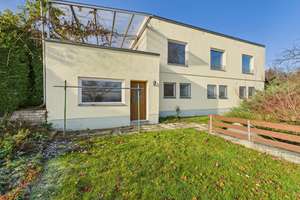 Seltene Gelegenheit am Rebenring: Einfamilienhaus mit traumhaftem Grundstück & spektakulärem Blick! – Die vollständige Adresse der Immobilie erhältst du vom Anbieter., 84032 Altdorf – Vorschaubild 3