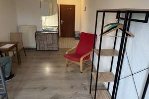 Möblierte 1-Zimmer Wohnung im 3. OG in Mannheim-Rheinau – Halmhuberstraße 10, 68219 Rheinau, Mannheim – Vorschaubild 2