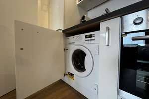 Bezugsfrei nach Modernisierung: 2-Zimmer-Wohnung mit Balkon in Uni-Nähe! – Luxemburger Str. 124-136, 50939 Sülz, Köln – Vorschaubild 10