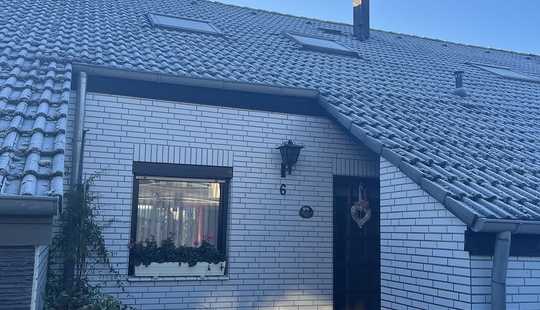 Bild von Gepflegtes Reihenmittelhaus in Gifhorn-Stadt – Nähe der bewaldeten Dünenerhebung Katzenberg