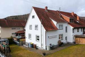 Charmante, moderne Doppelhaushälfte mit großzügigem Grundstück in ruhiger Wohnlage – Die vollständige Adresse der Immobilie erhältst du vom Anbieter., 78194 Immendingen – Vorschaubild 2