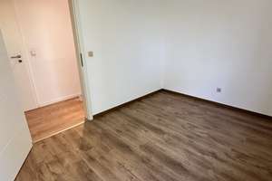 Gepflegte 4-Zimmer-Wohnung mit Balkon und idealer Infrastruktur  – Schalker Straße 114, 45881 Schalke, Gelsenkirchen – Vorschaubild 12