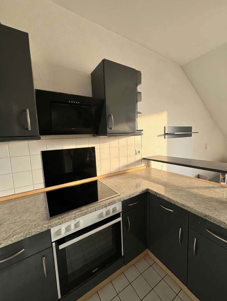 Immobilie in Panketal - Eine charmante 1,5-Zimmer-Dachgeschosswohnung mit Licht, Renditepotenzial und neuen Möglichkeiten. - Bild 3