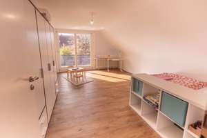 Traumhafte Wohnoase für Familien mit sehr großem schönen Garten, Einliegerwohnung und Doppelgarage – Emmendingerstraße 11, 79350 Sexau – Vorschaubild 21