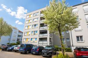 Einziehen und wohlfühlen – Modernisierte 4-Zimmer-Wohnung mit Balkon in Mannheim - Erbbaurecht