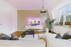 Kernsanierte Dachgeschosswohnung mit ca. 139 m² Grundfläche und Potenzial für Maisonette-Ausbau – Die vollständige Adresse der Immobilie erhältst du vom Anbieter., 42281 Barmen, Wuppertal – Vorschaubild 1